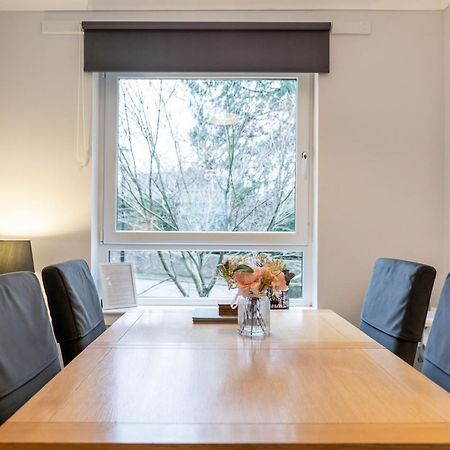 Ground-Fl Two Bedroom Apartment In 앨런다리 외부 사진
